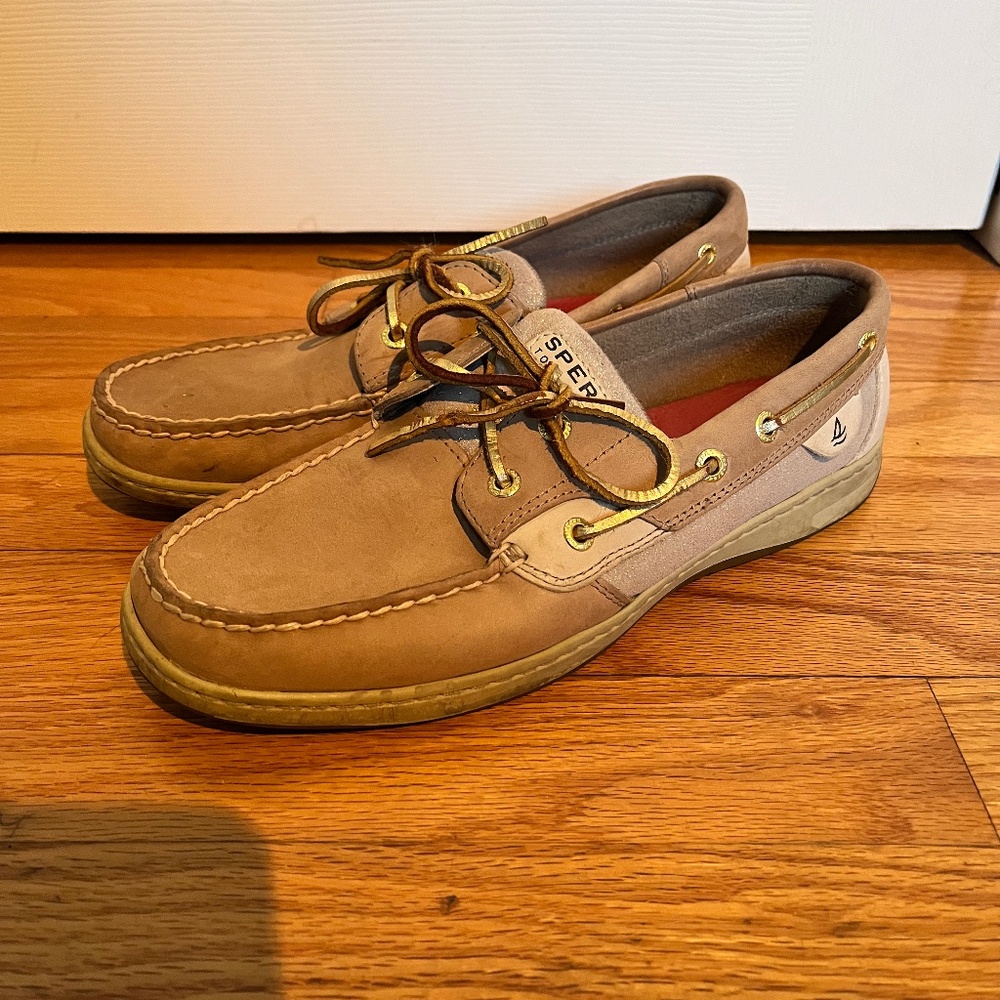 Sperry boat shoes